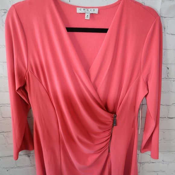 Chaus Coral 3/4 Sleeve Ruched SharkBite Top w/ Zipper Detail Women's Size M-NWT - Picture 2 of 6